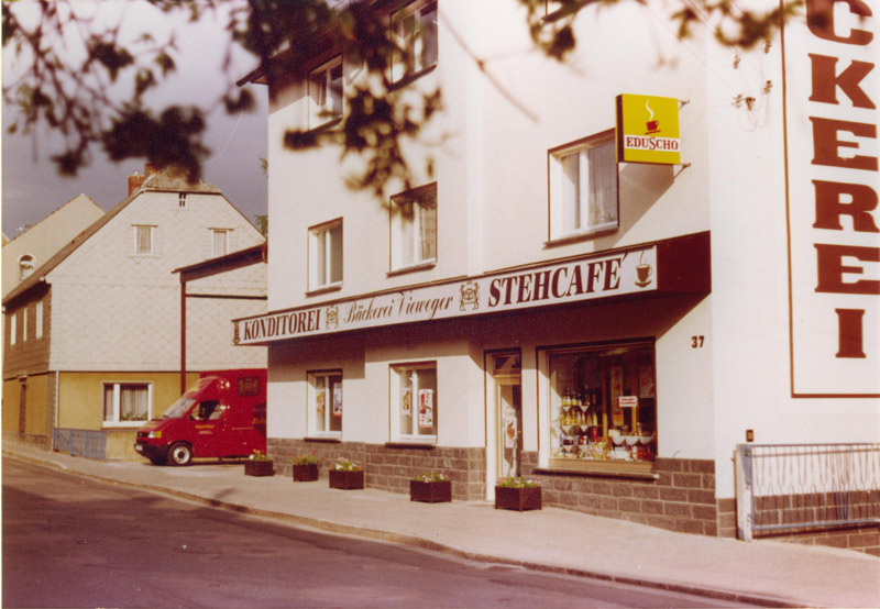 Aussenansicht der Bäckerei Vieweger nach der Renovierung 1991