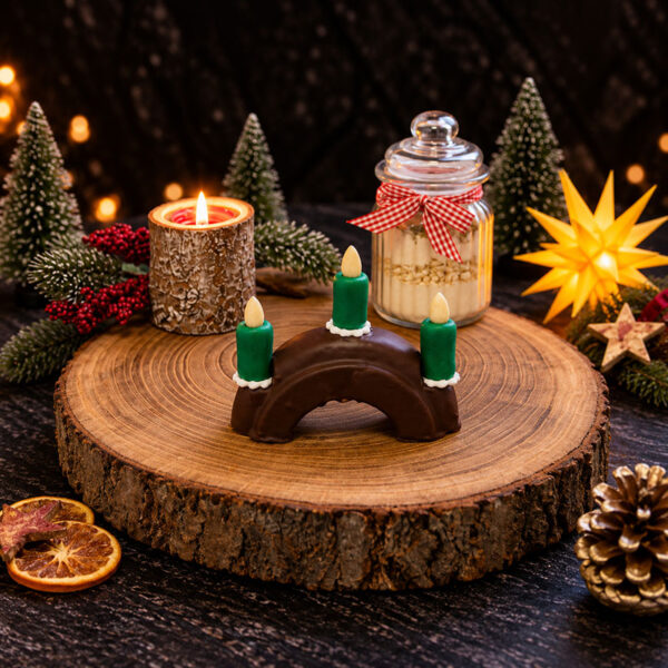 Baumkuchen Schwibbogen mit 3 Kerzen