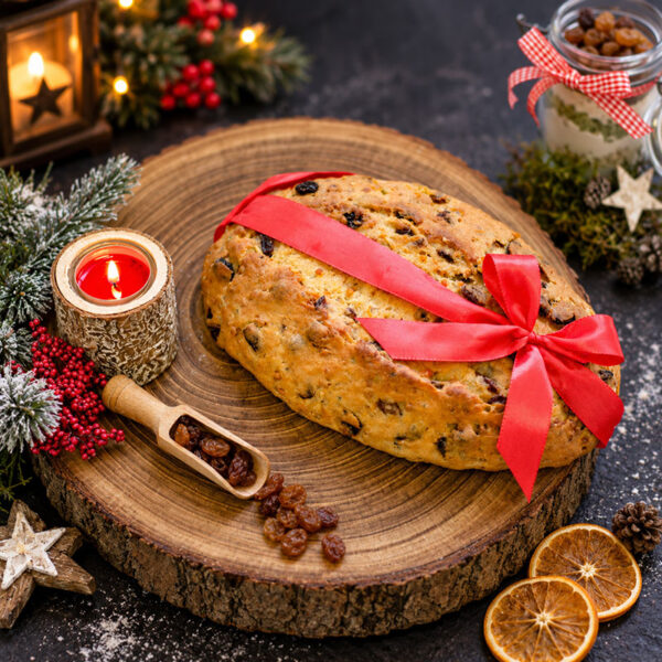 Butter Rosinenstollen - Hausmacher Art - ungestrichen ganz 850g