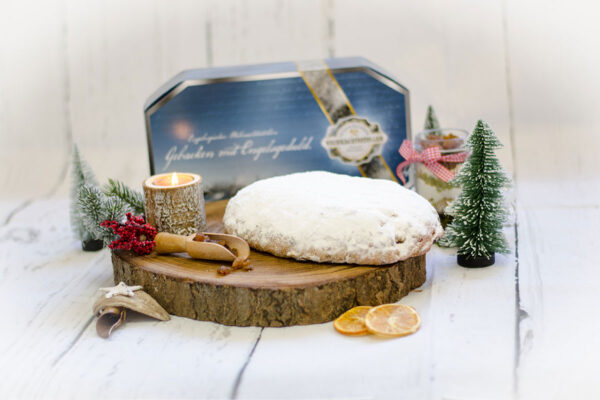 Butter Rosinenstollen - gestrichen ganz im Stollenkarton 1000g